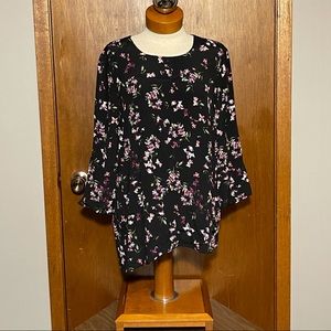 J. Jill Woman's Floral Classic Black 3/4 Sleeved Blouse Size Medium